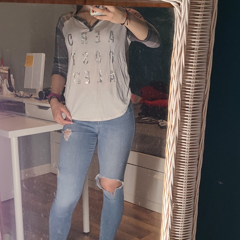 Aeropostale tee